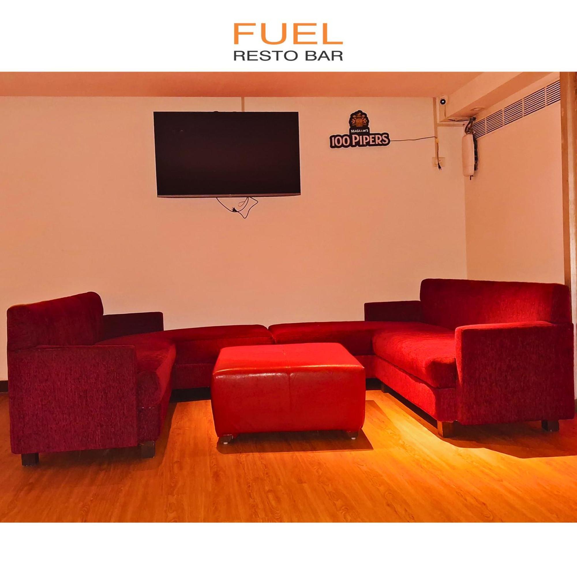 Pride Hotel, Chennai Extérieur photo