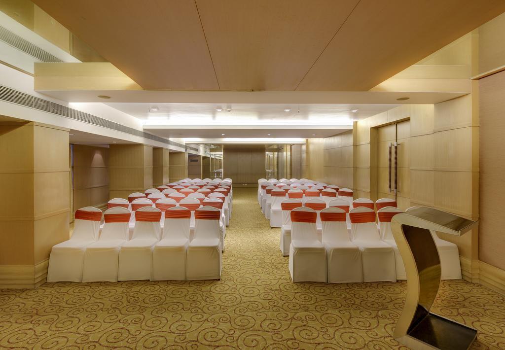 Pride Hotel, Chennai Extérieur photo